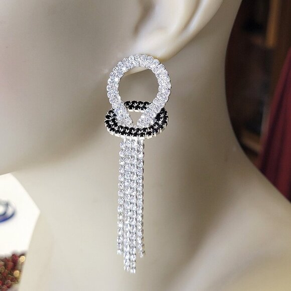 Silver and Black Earrings Fashion Earrings - Picture 1 of 5